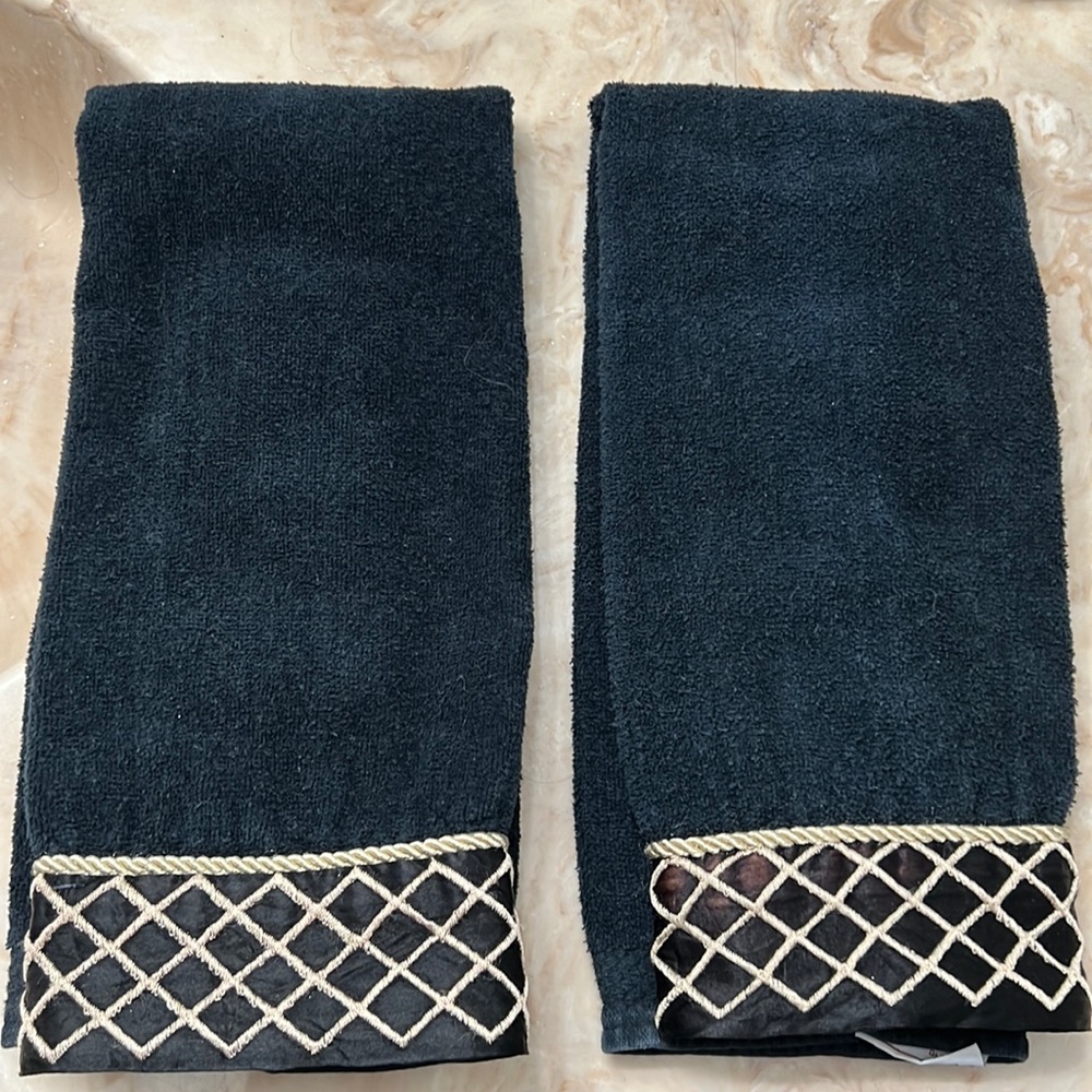 Avanti luxury hand towels set